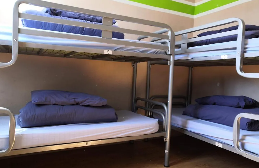 Oxford Backpackers-1